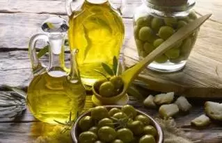 Az olívaolaj testünk és otthonunk gondviselője